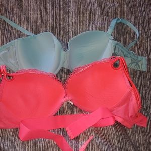 Victoria Secret Bra lot
